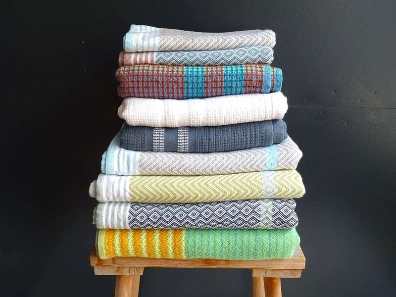 Kategorie: Hand- und Badetücher