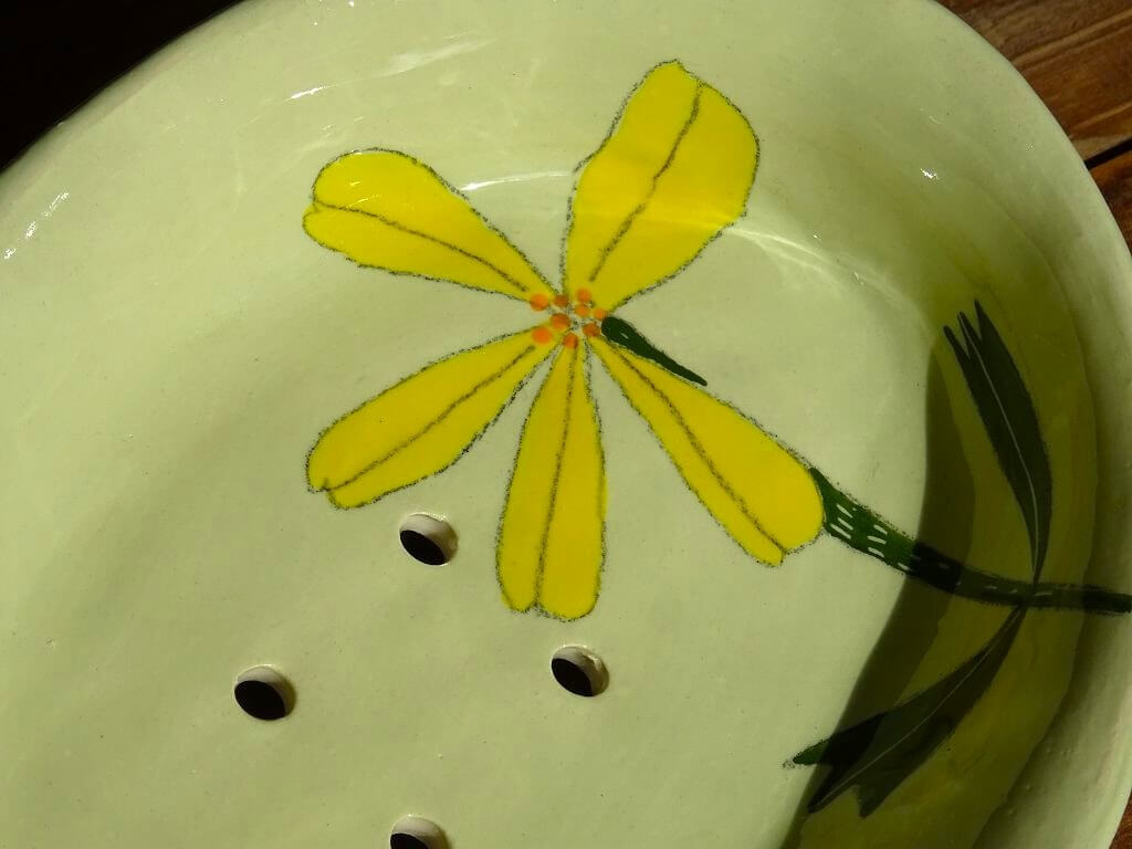 Gemma Orkin Keramik Seifenschale Flower 2