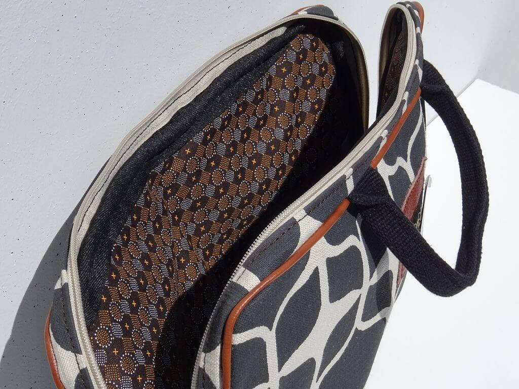Mongoose  Laptop Sleeve "Graphic Black/Natural"