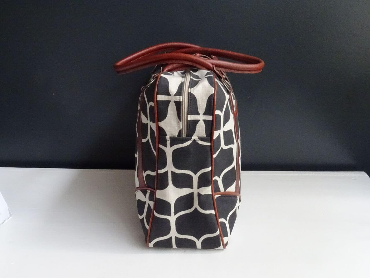 Mongoose Day Bag "Graphic Black/Natural"