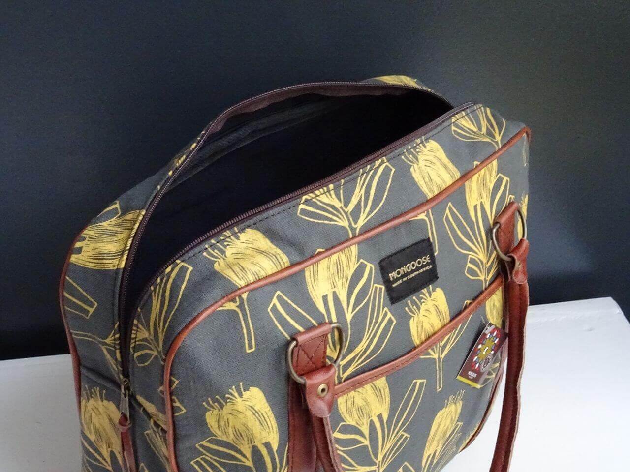 Mongoose Day Bag "Sugarbush Mustard/Charcoal"