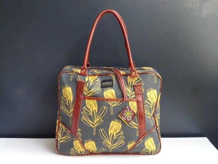 Mongoose Day Bag "Sugarbush Mustard/Charcoal"