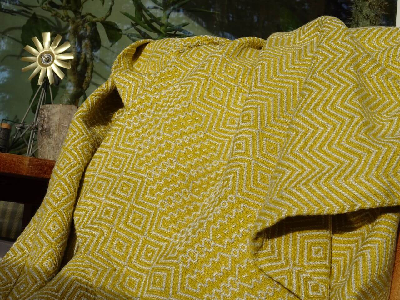 Mungo Bakuba Throw Wohndecke "Turmeric"