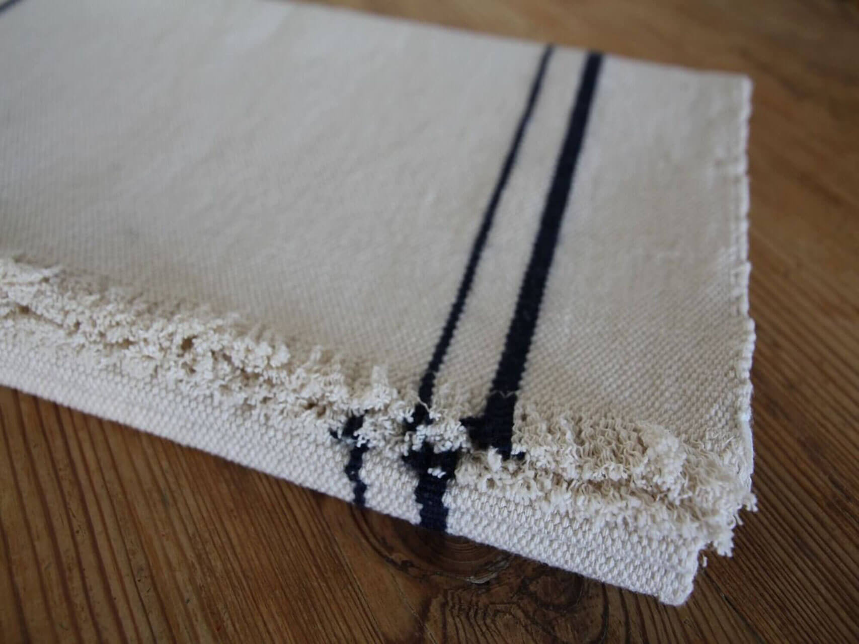 Barrydale Hand Weavers Tischläufer "Navy Stripe"
