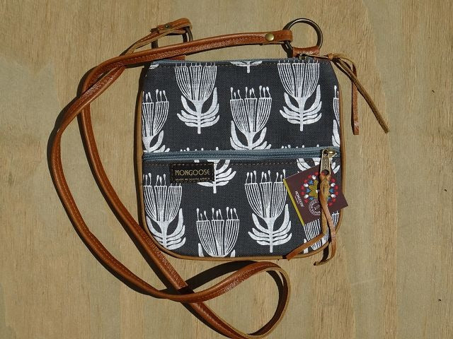 Mongoose Kiki Bag Umhängetasche "Pincushion Cream/Charcoal"