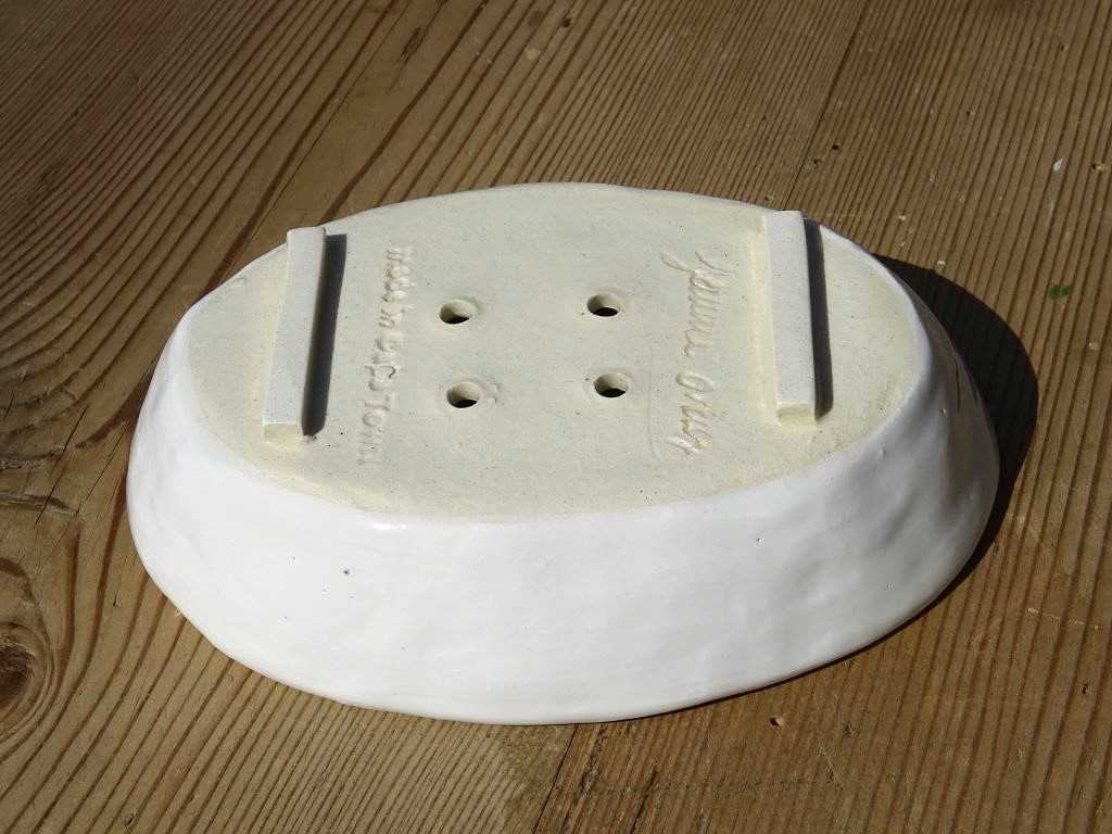 Gemma Orkin Keramik Seifenschale Weiß "Yellow Vygie"