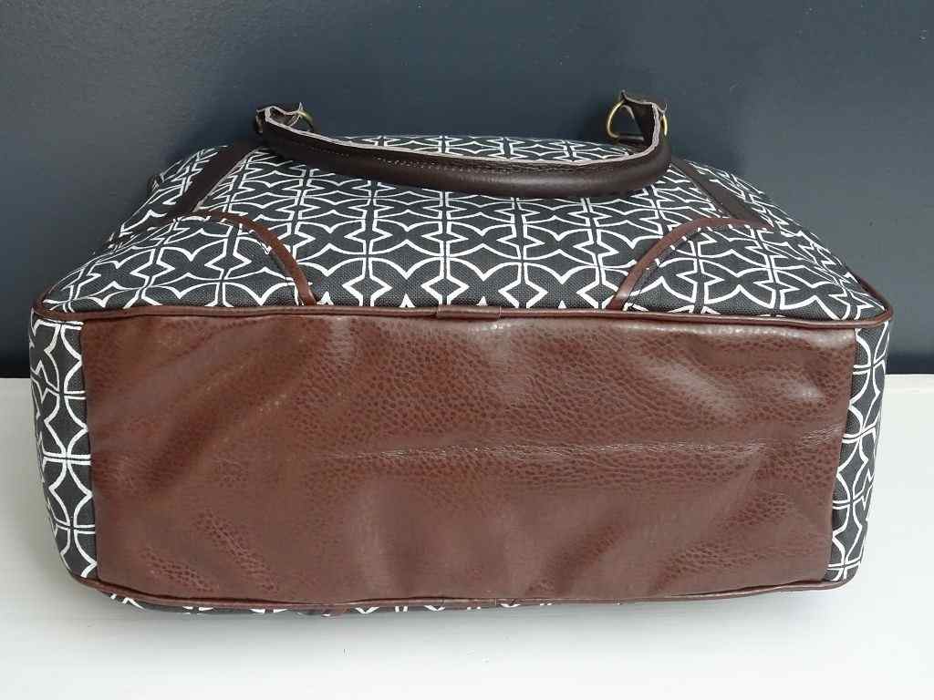 Mongoose Day Bag "Mudcloth Cream/Charcoal"