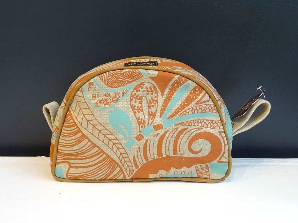 Mongoose Misi Bag handcrafted "Fossil Sand Mint/Natural"