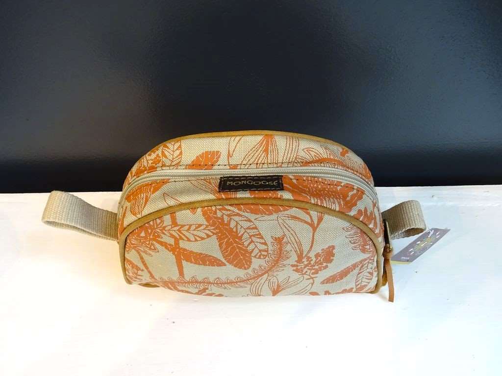 Mongoose Misi Bag handcrafted "Fynbos Sand/Natural"