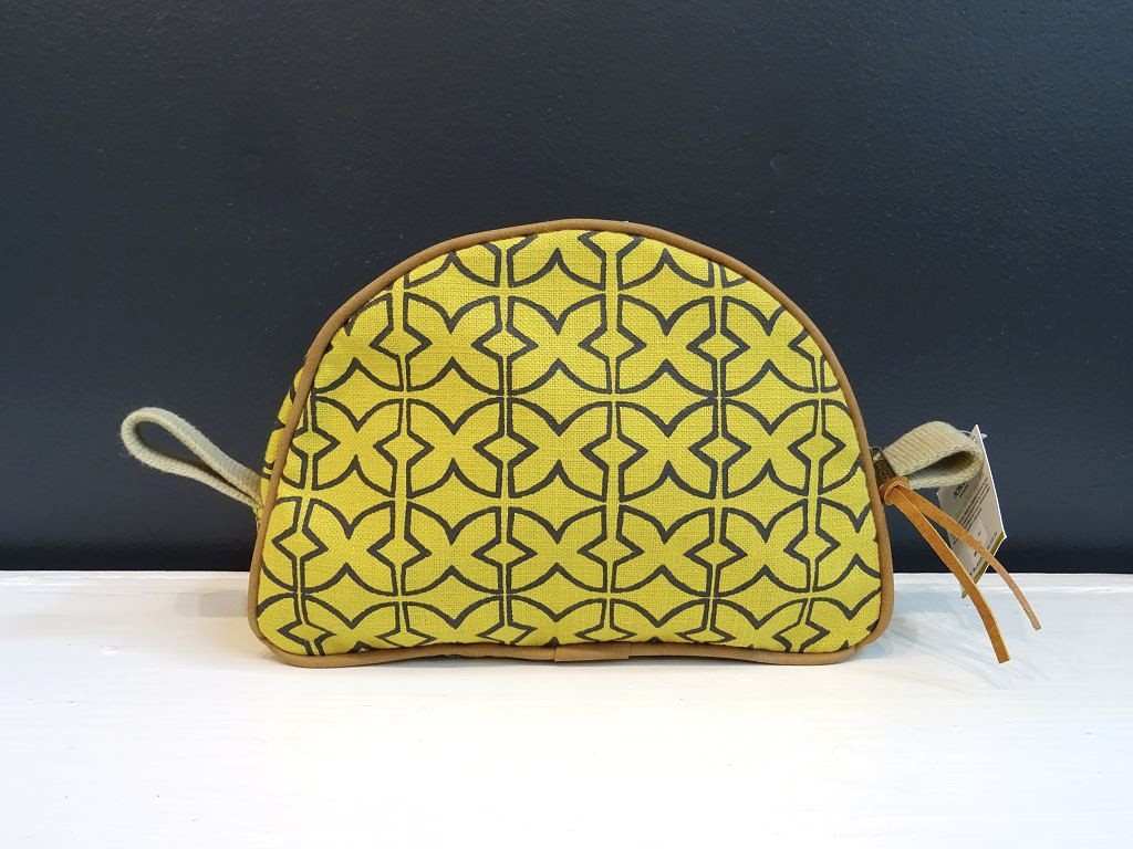 Mongoose Misi Bag handcrafted "Mudcloth Charcoal/Mustard"