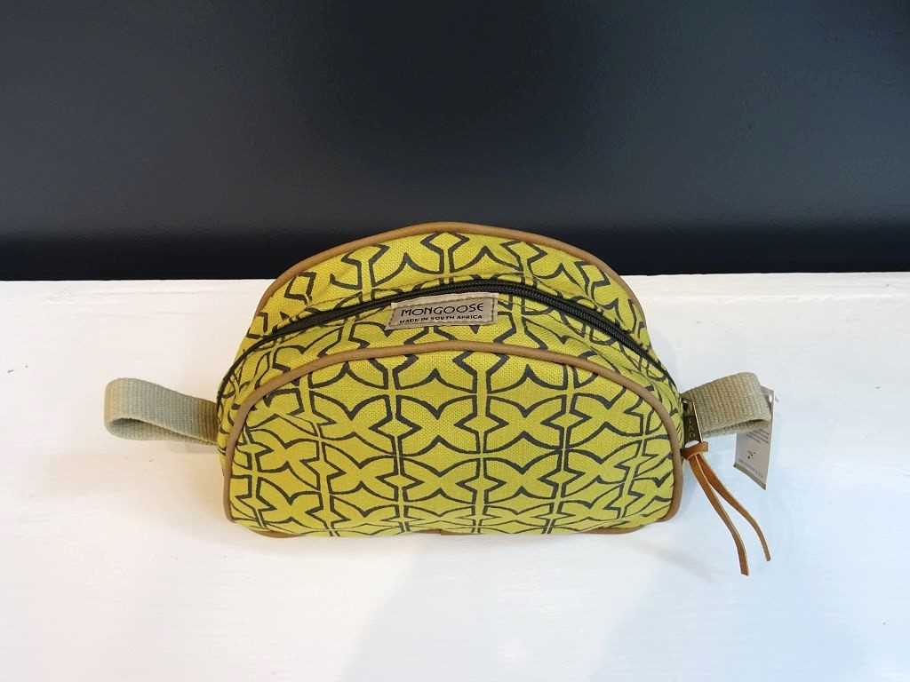 Mongoose Misi Bag handcrafted "Mudcloth Charcoal/Mustard"