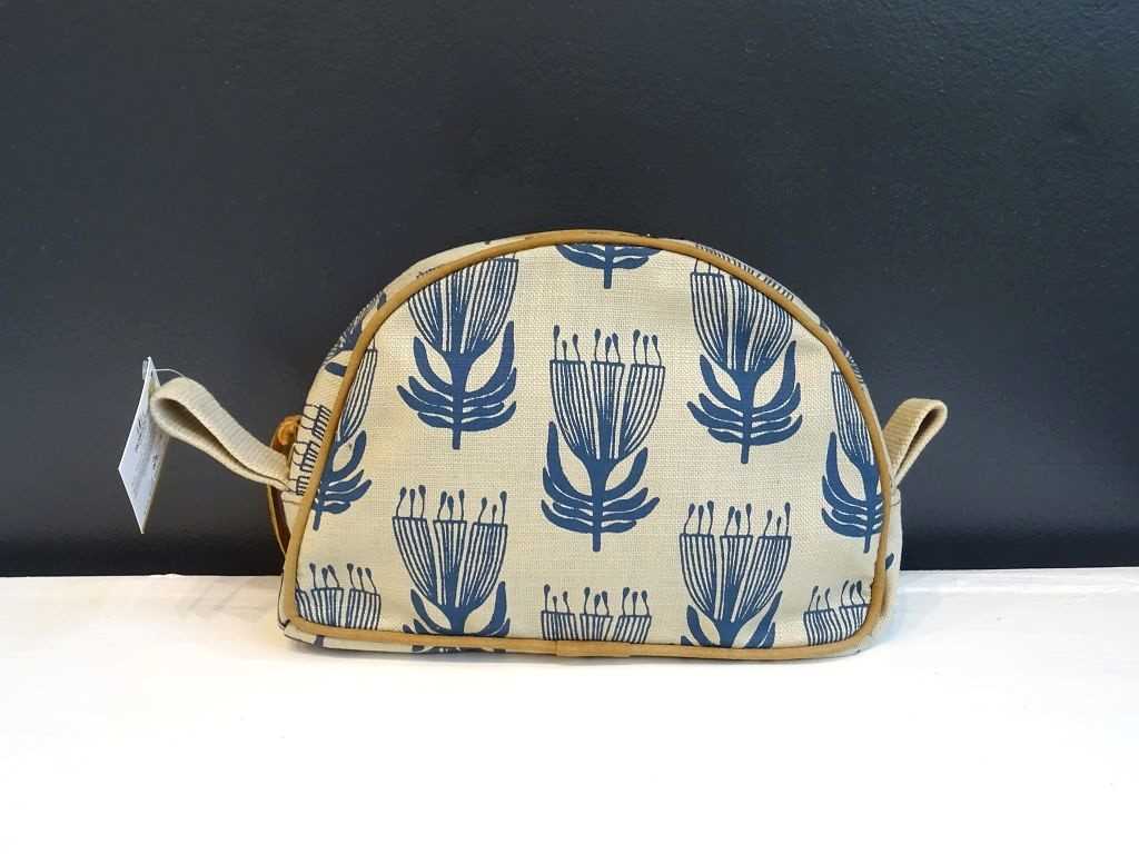 Mongoose Misi Bag handcrafted "Pincushion Teal/Natural"