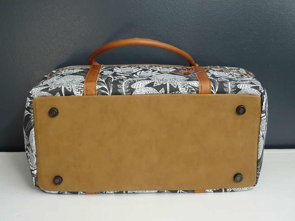 Mongoose Weekend Bag "Fynbos Cream/Charcoal" handgefertigt