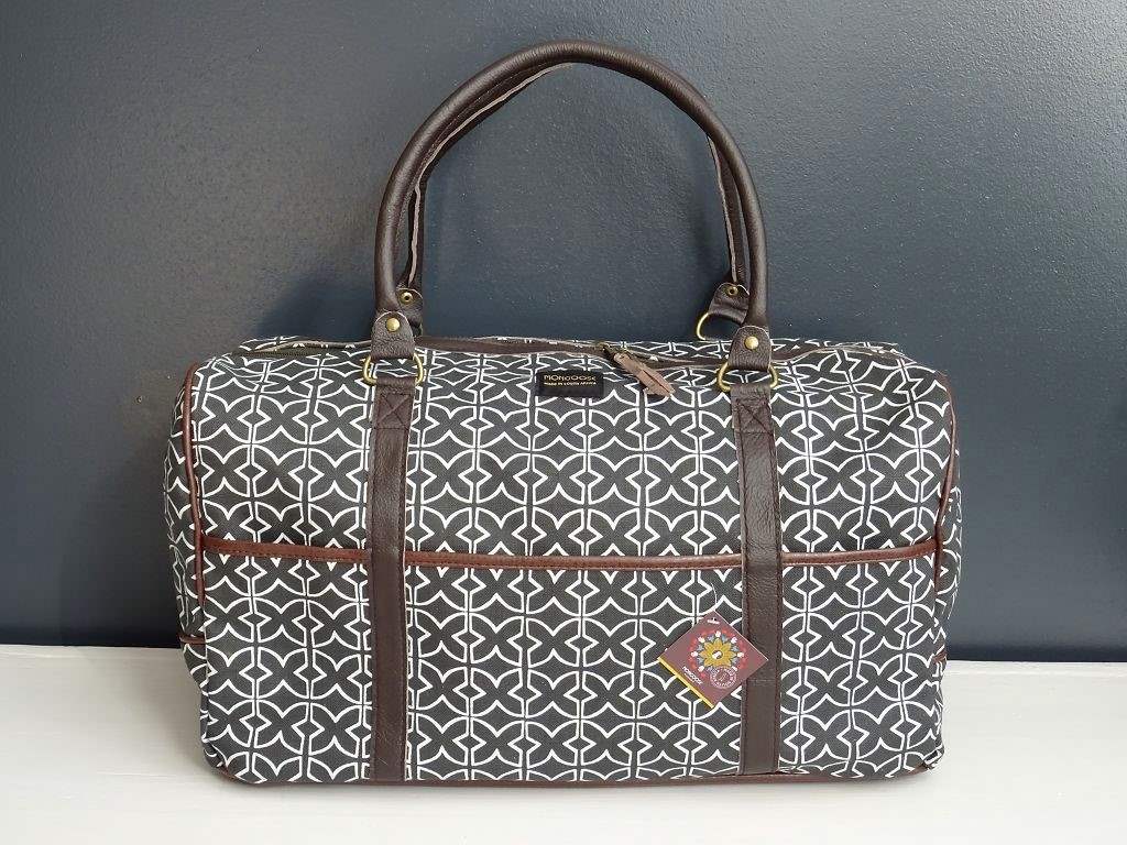 Mongoose handcrafted Weekend Bag "Mudcloth Cream/Charcoal"