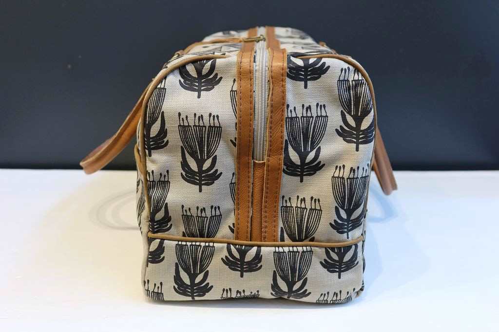 Mongoose Weekend Bag "Pincushion Charcoal/Natural" handcrafted