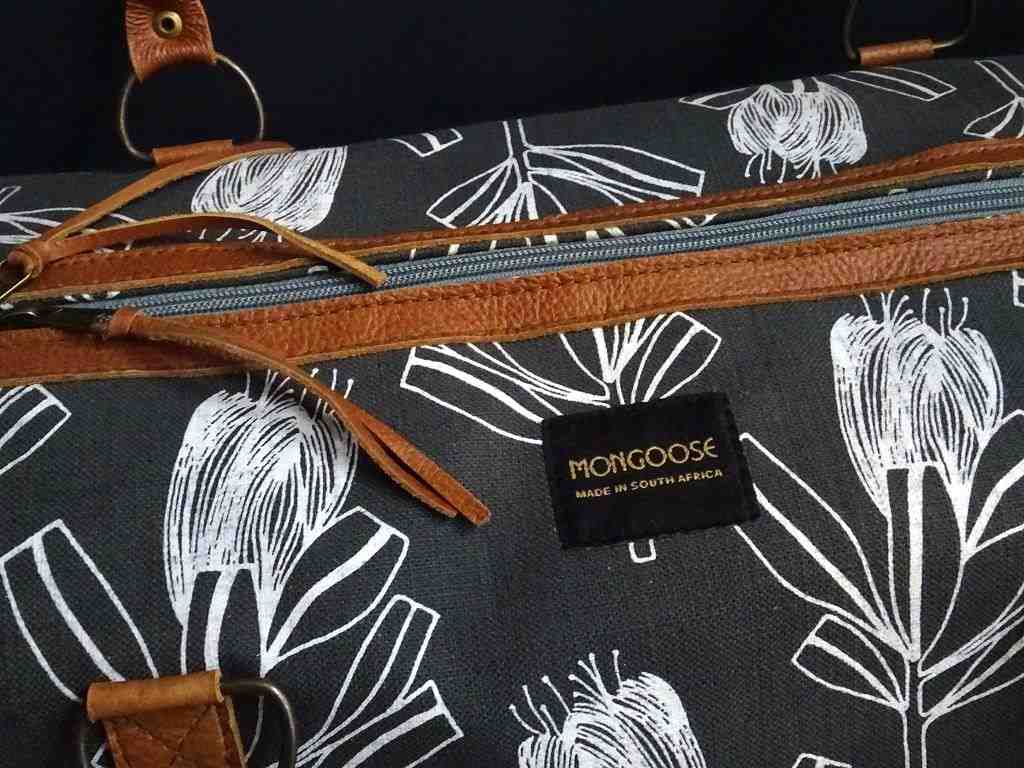 Mongoose Weekend Bag "Sugarbush Cream/Charcoal" handcrafted