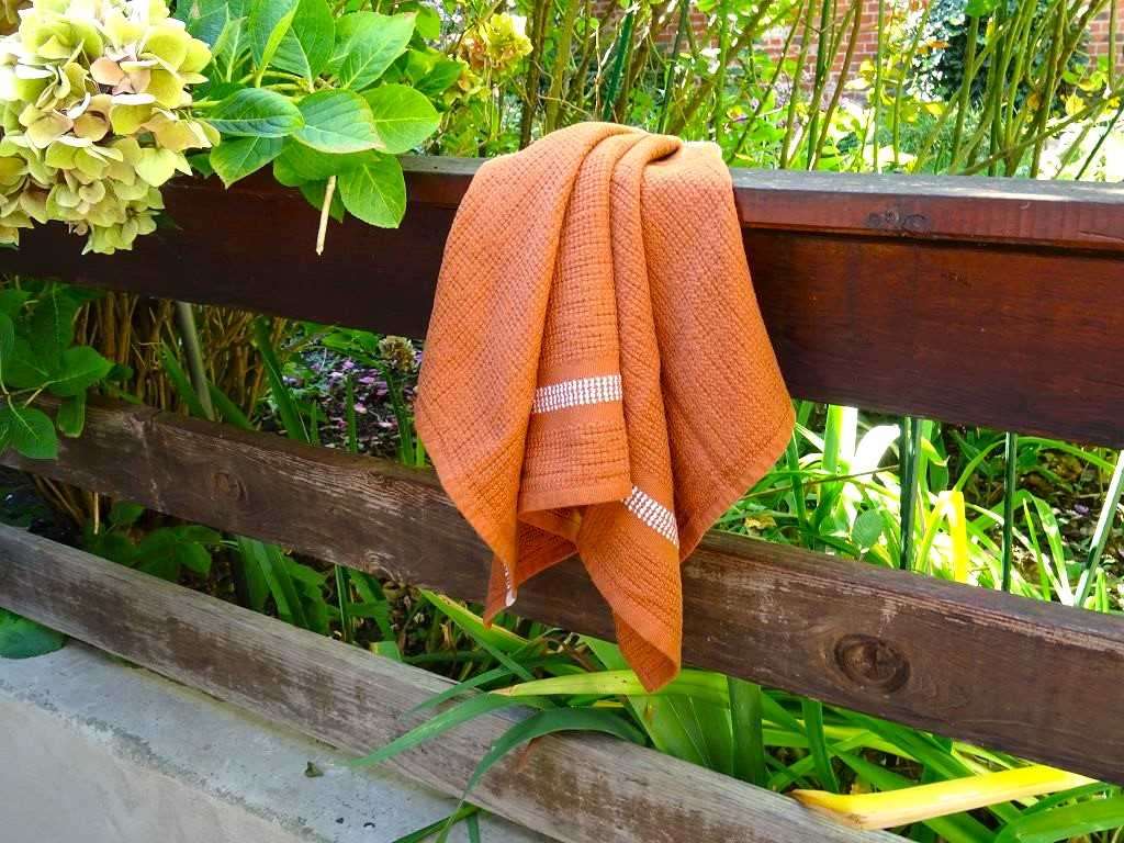 Baumwollhandtuch Block Rib Towel in Russet Rostrot gewebt von MUNGO aus Baumwolle Organic Cotton in Südafrika South Africa