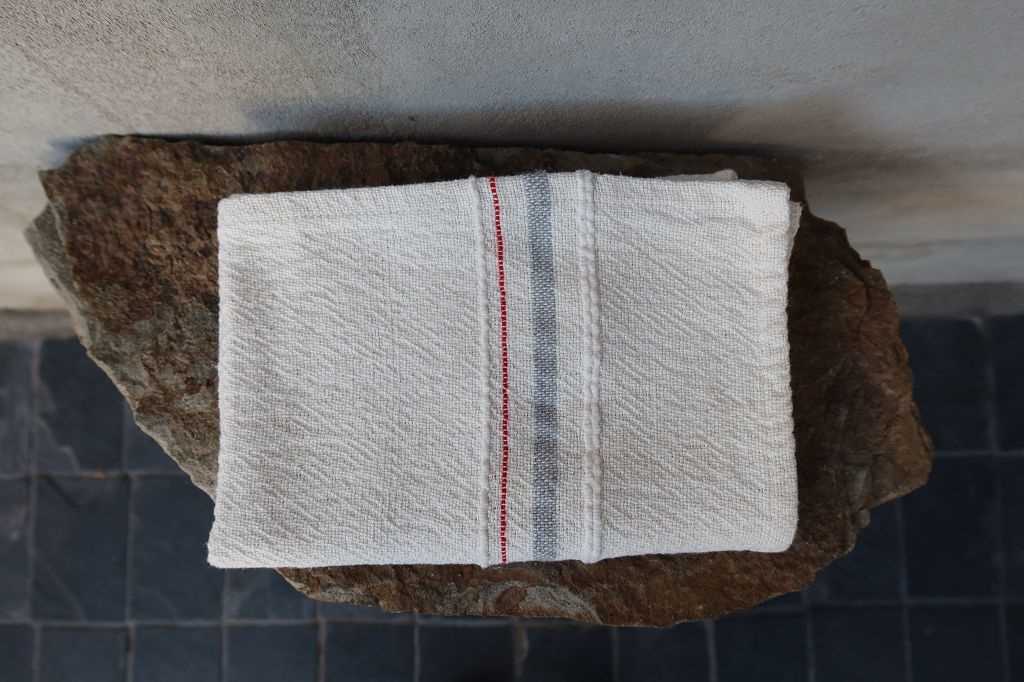 Barrydale Hand Weavers Country Towel Variegated Stripes "Grey & Red"
