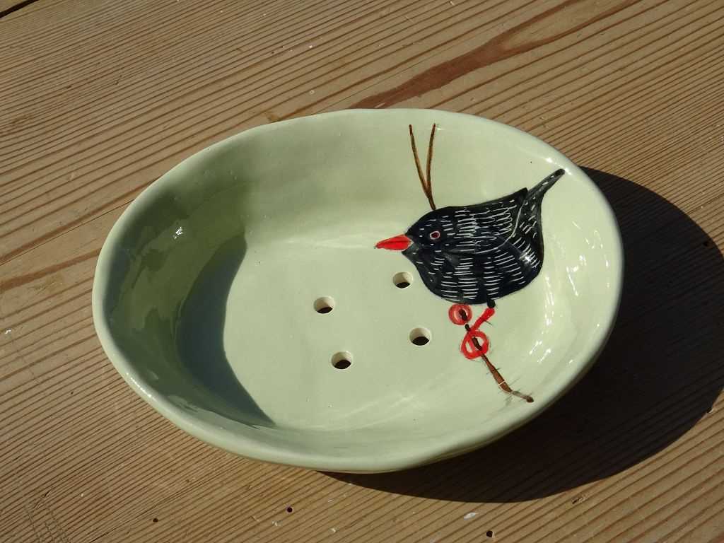 Gemma Orkin Keramik Seifenschale Grün "Black Bird"