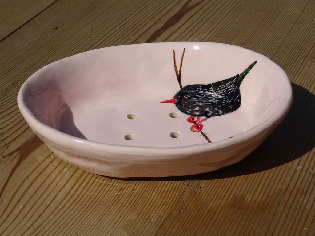Gemma Orkin Keramik Seifenschale Pink "Black Bird"